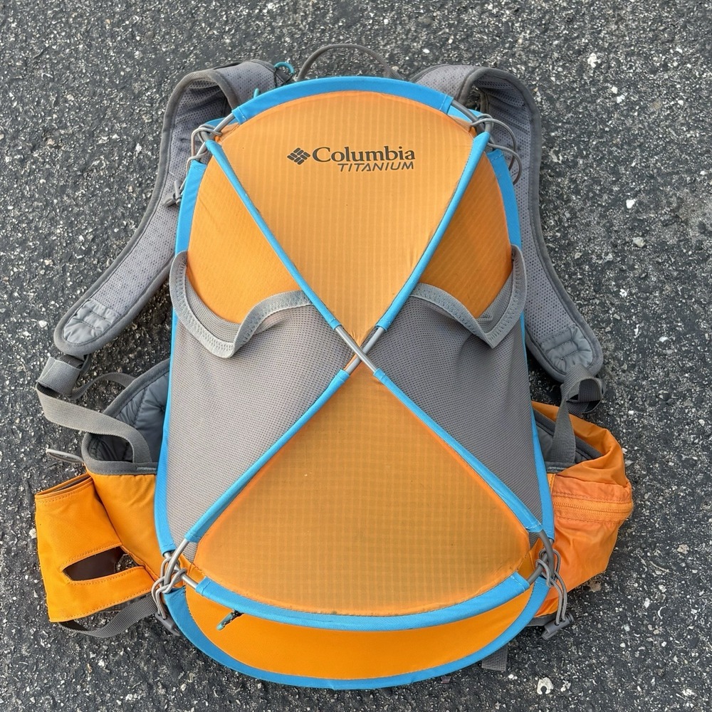 Columbia Mobex Sprint Ultra Light Day Pack Orange Wire Frame Hiking Backpack